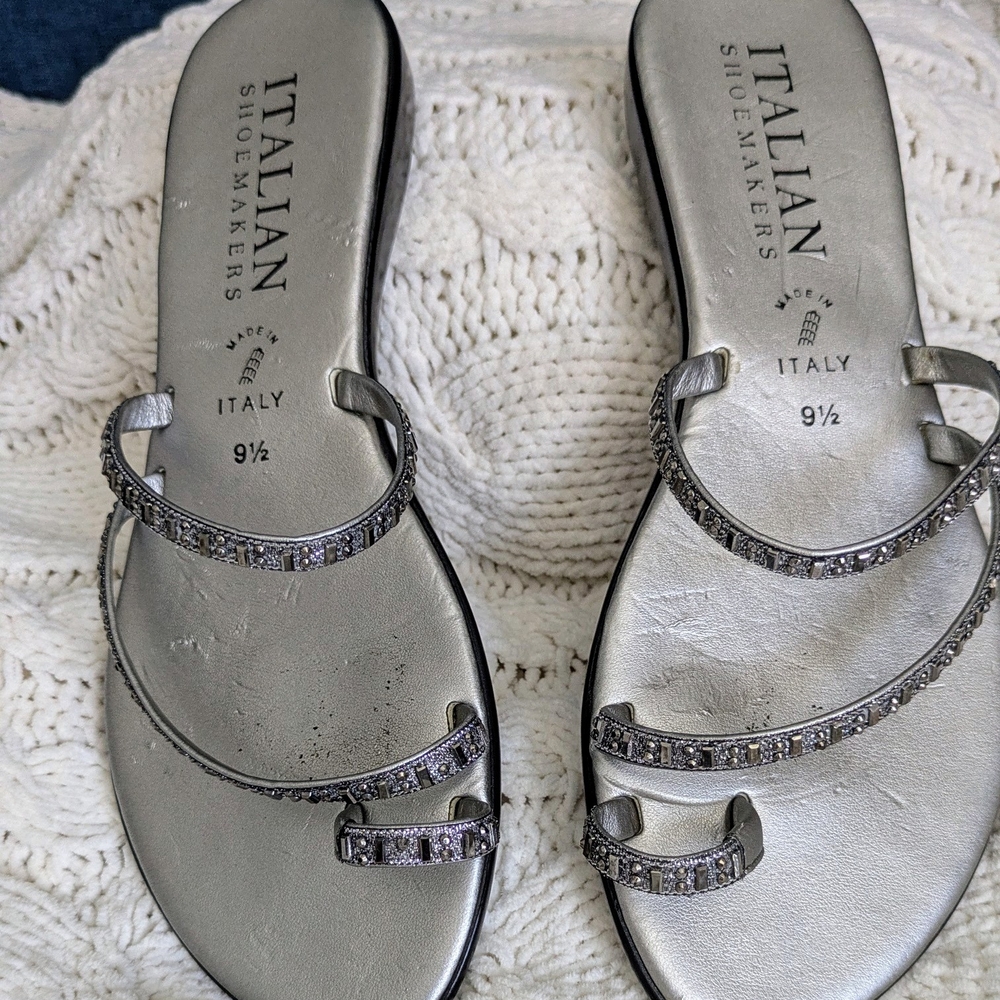 Italian Shoemakers Silver Sandals